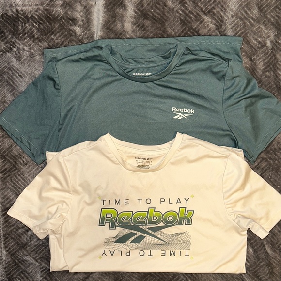 Reebok Green and Cream Short Sleeve Tees - Picture 1 of 1